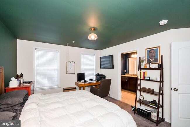 Building Photo - 9519 Smithview Pl