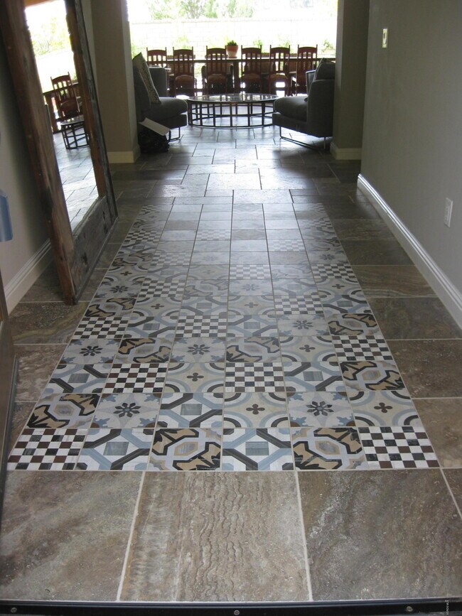 Building Photo - 7291 Range Vw Cir