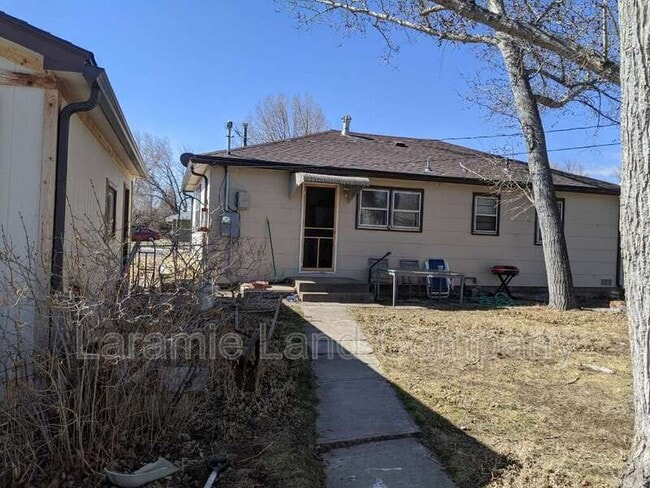 Building Photo - 1425 Fetterman Dr