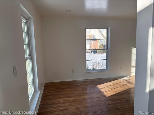 Building Photo - 35314 Tall Oaks Dr