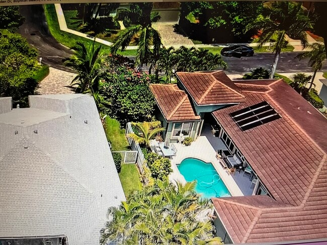 Building Photo - 38 Lake Eden Dr