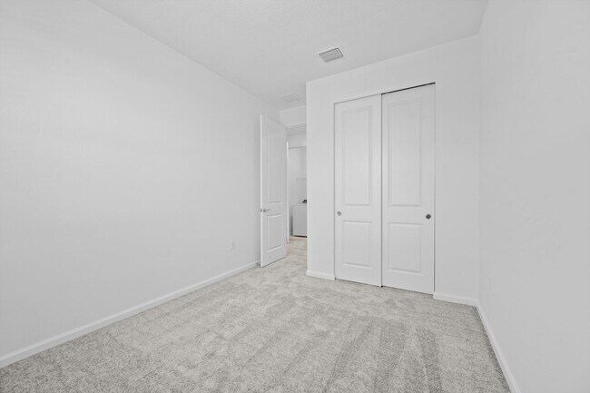 Building Photo - 7638 SW Lucy Ln