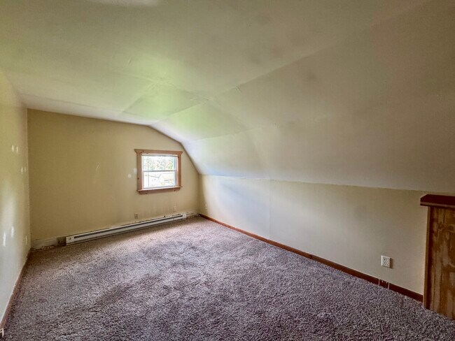 Building Photo - 42 Cupola Rd