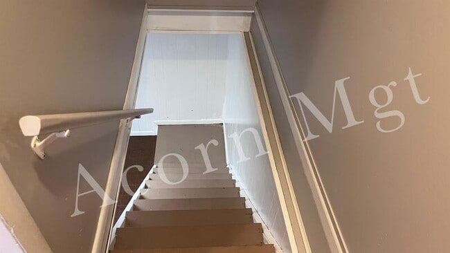 Building Photo - 73 Tarryton Court West