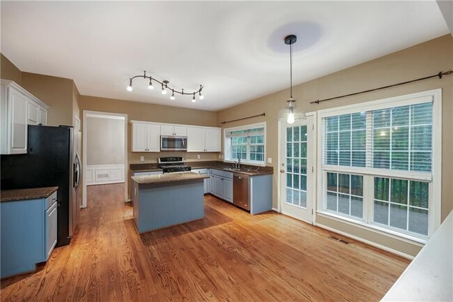 Building Photo - 3925 Barberry Ct
