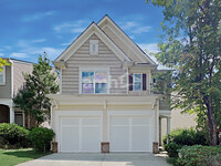 Building Photo - 2942 Briaroak Dr