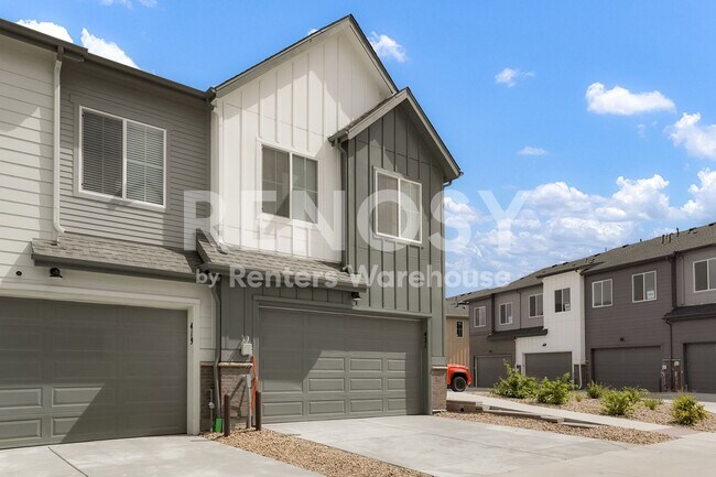 Building Photo - 421 Millwall Cir