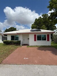 Building Photo - 6807 NW 75th St