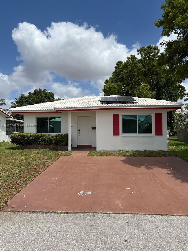 Primary Photo - 6807 NW 75th St