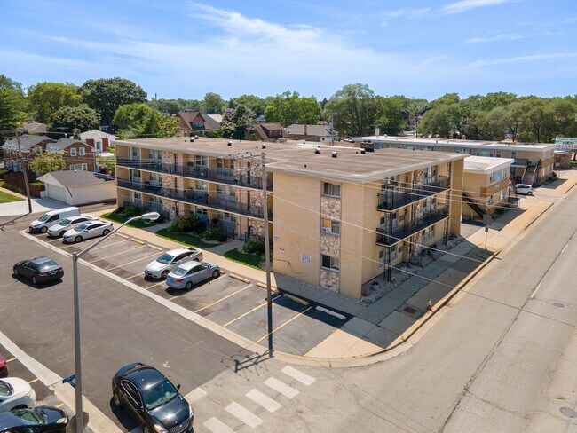Building Photo - 11908 Gregory St