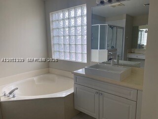 Building Photo - 2101 SW 176th Ave