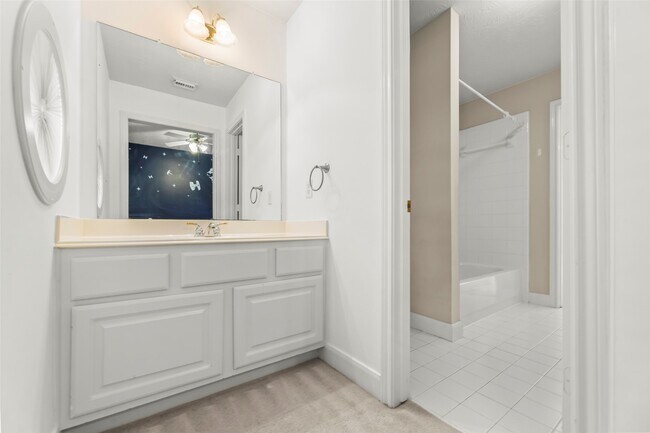Building Photo - 12131 Cielio Bay Ln