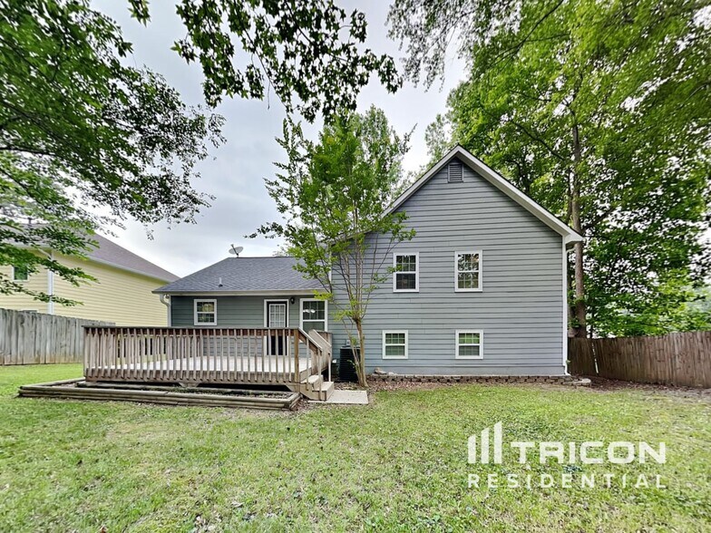 Building Photo - 2709 Owens Dr