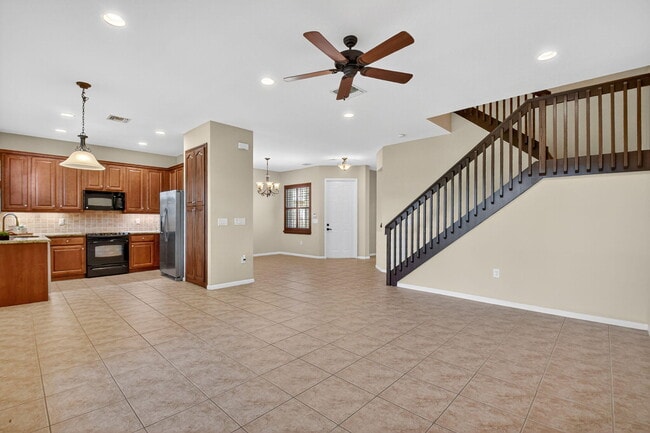 Building Photo - 7896 Picklewood Park Dr