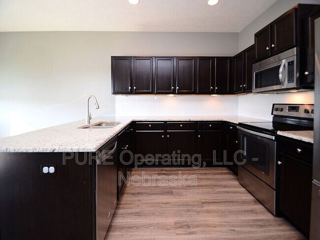 Building Photo - 16509 Heather St