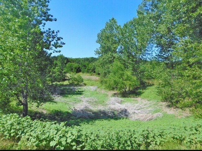 Building Photo - 7012 TX-56