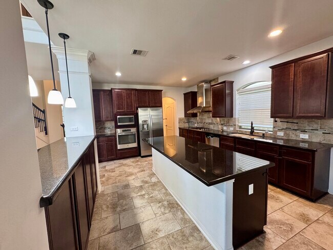 Building Photo - 14442 Mountain Cliff Ln