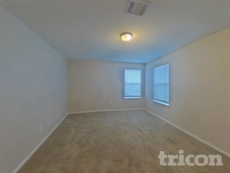 Building Photo - 13725 Vigilance St