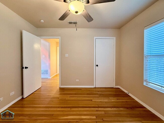 Building Photo - 143 Marchmont Ln