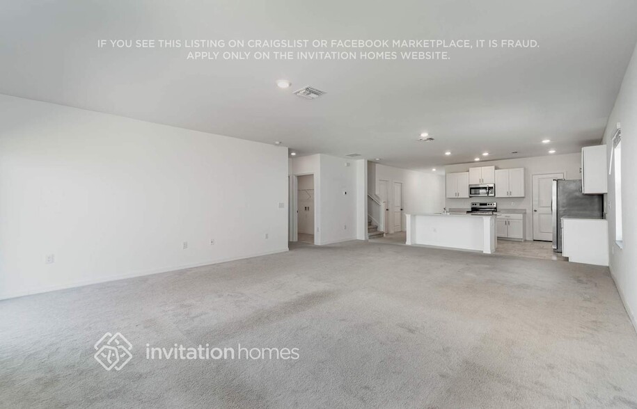 Building Photo - 4288 Palatina Way