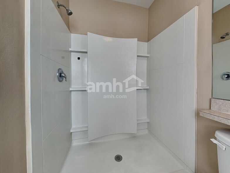 Building Photo - 1626 Mosaic Forest Dr