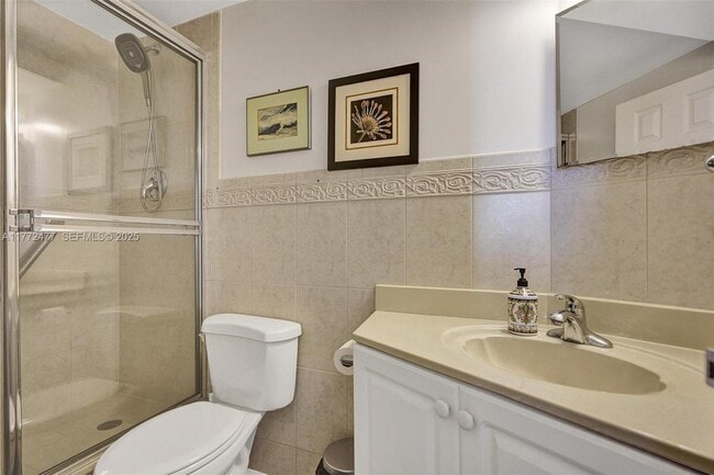 Building Photo - 3180 S Ocean Dr