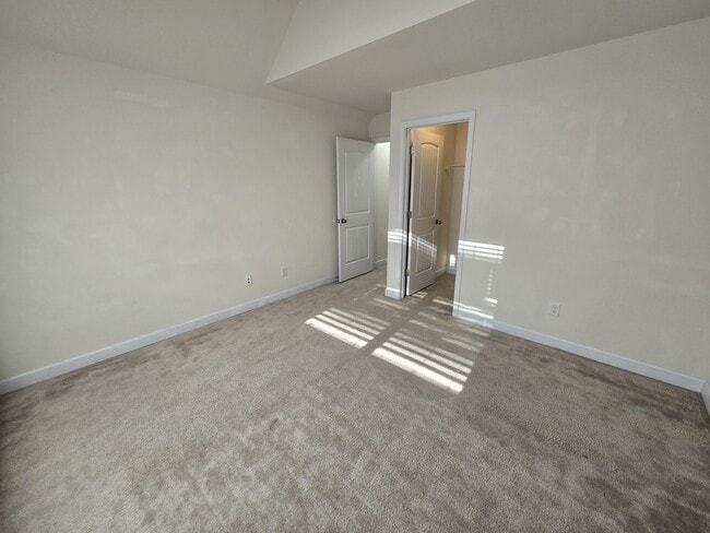 Building Photo - 4724 Bruce St