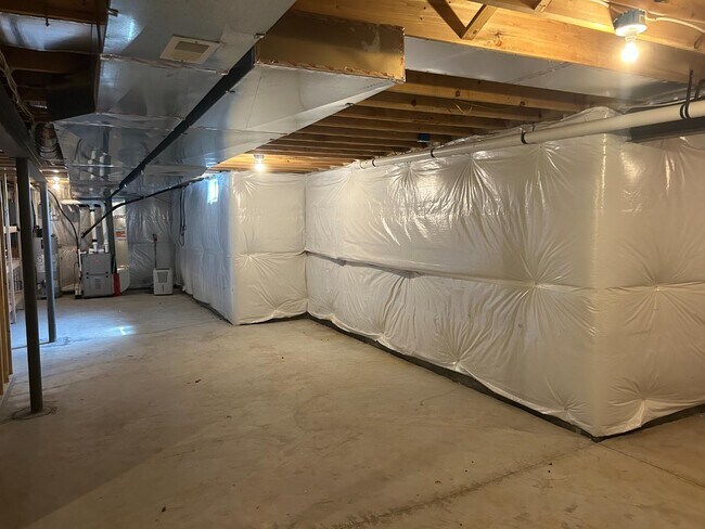 Building Photo - 453 Jockey Hollow Dr