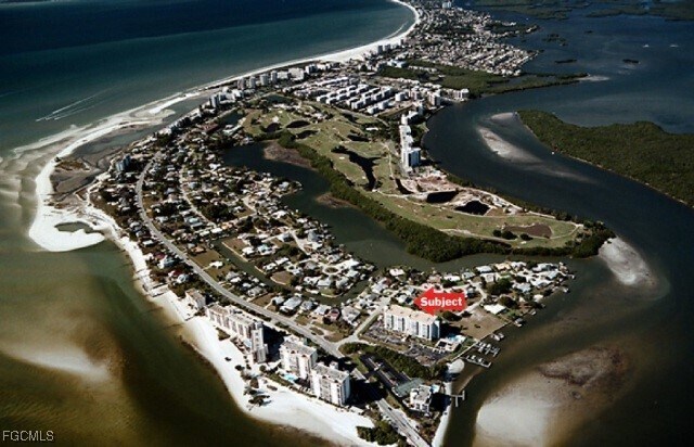 Building Photo - 140 Estrellita Dr