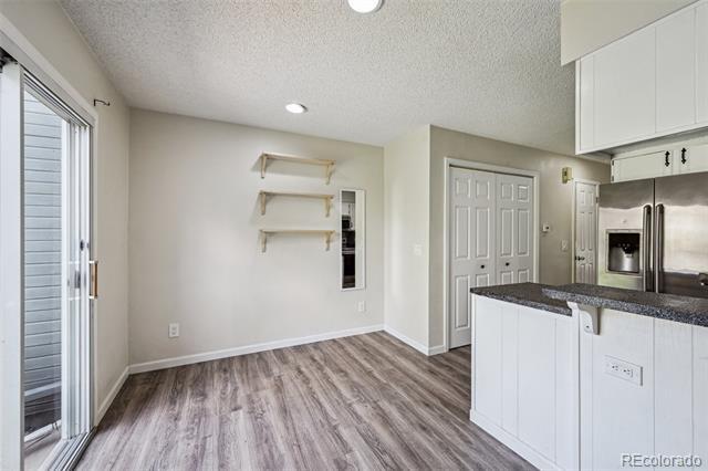 Building Photo - 1732 S Blackhawk Way