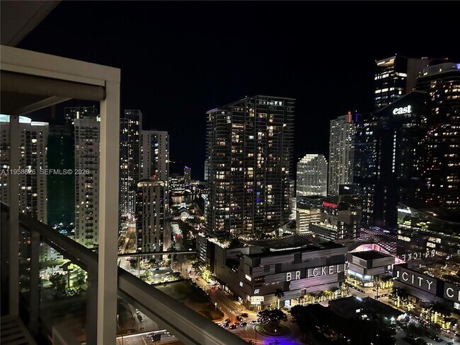 Building Photo - 92 SW 3rd St