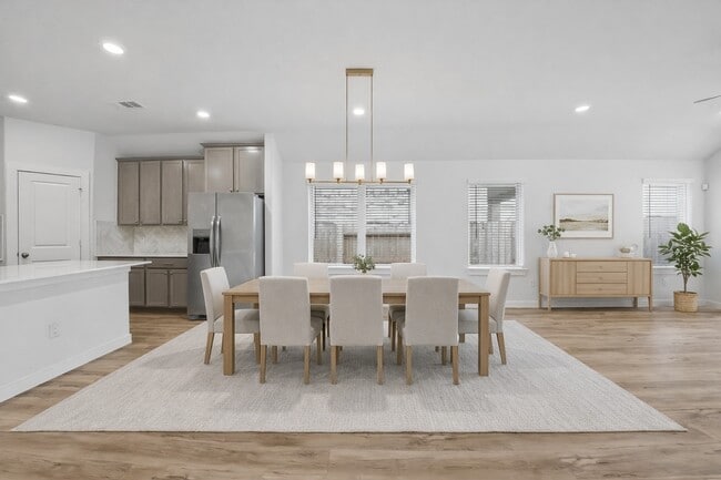 Building Photo - 17027 Lilac Paxton Ln