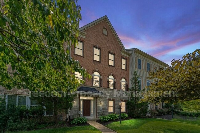 Building Photo - 42524 Rowderbury Sq