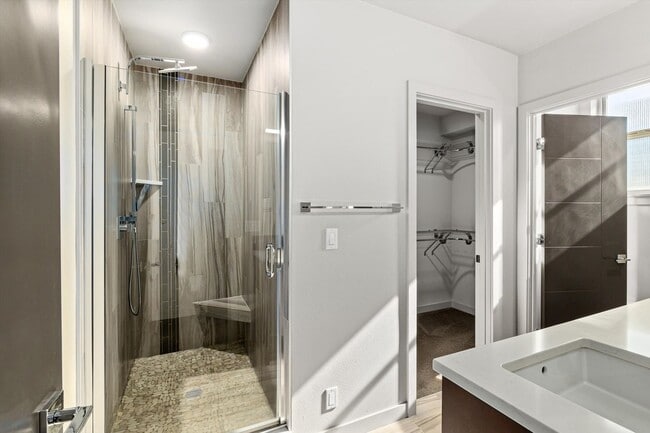 Building Photo - LUXURY MAGNOLIA 3 BED TOWNHOME FOR RENT W ...