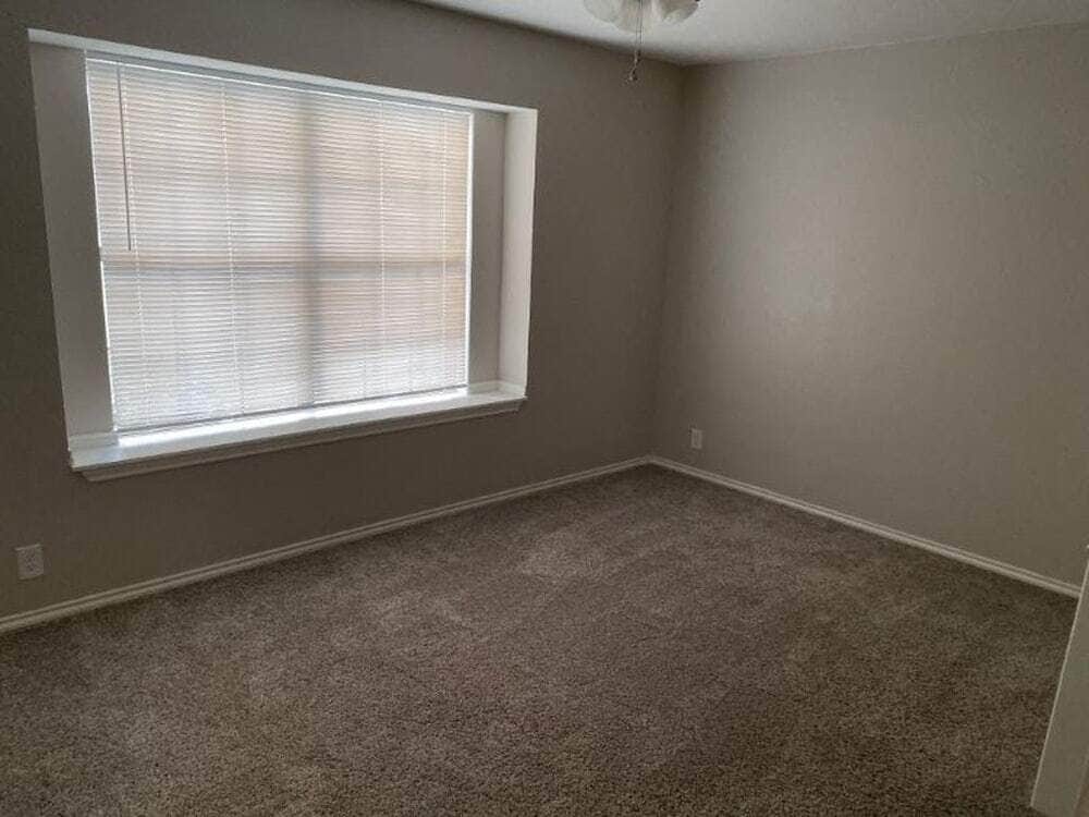 Master Bedroom - 575 Cherry Ln