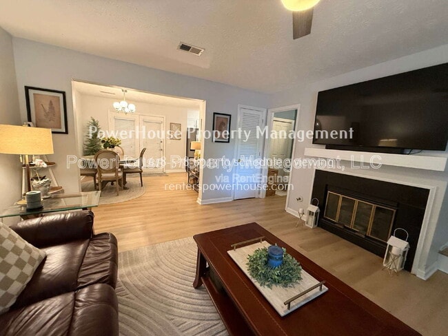 Building Photo - 179 High Creek Dr