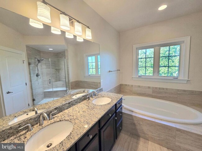 Building Photo - 5415 Stream Bank Ln