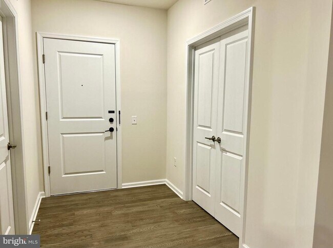 Building Photo - 1 Culvert Dr