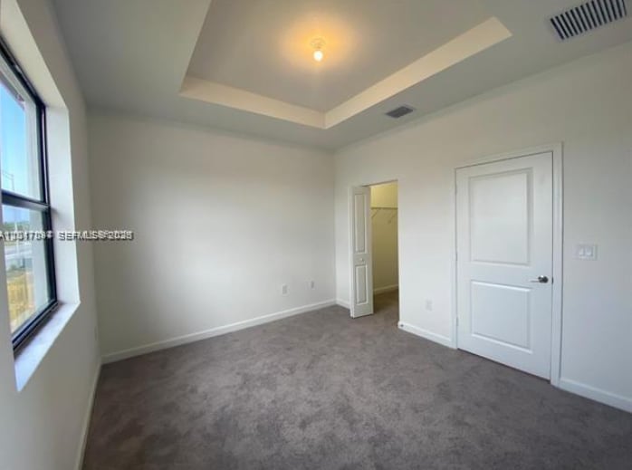 Building Photo - 575 NE 208th Ter