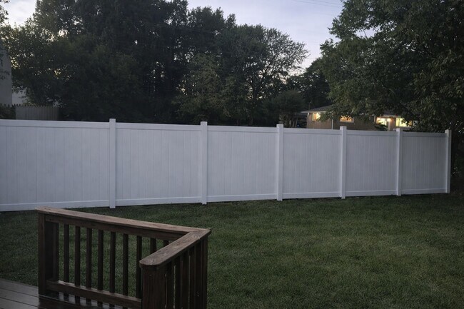 Building Photo - 734 Burgess Ave