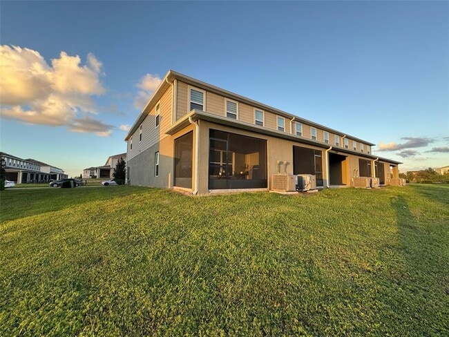 Building Photo - 222 Blueberry Ln
