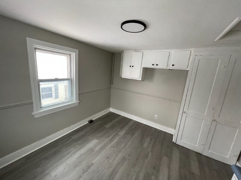 Building Photo - 1322 Brownell Ave