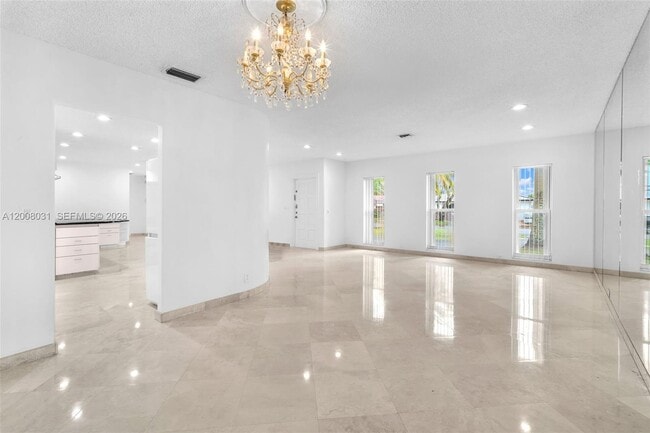 Building Photo - 3441 N Hills Dr