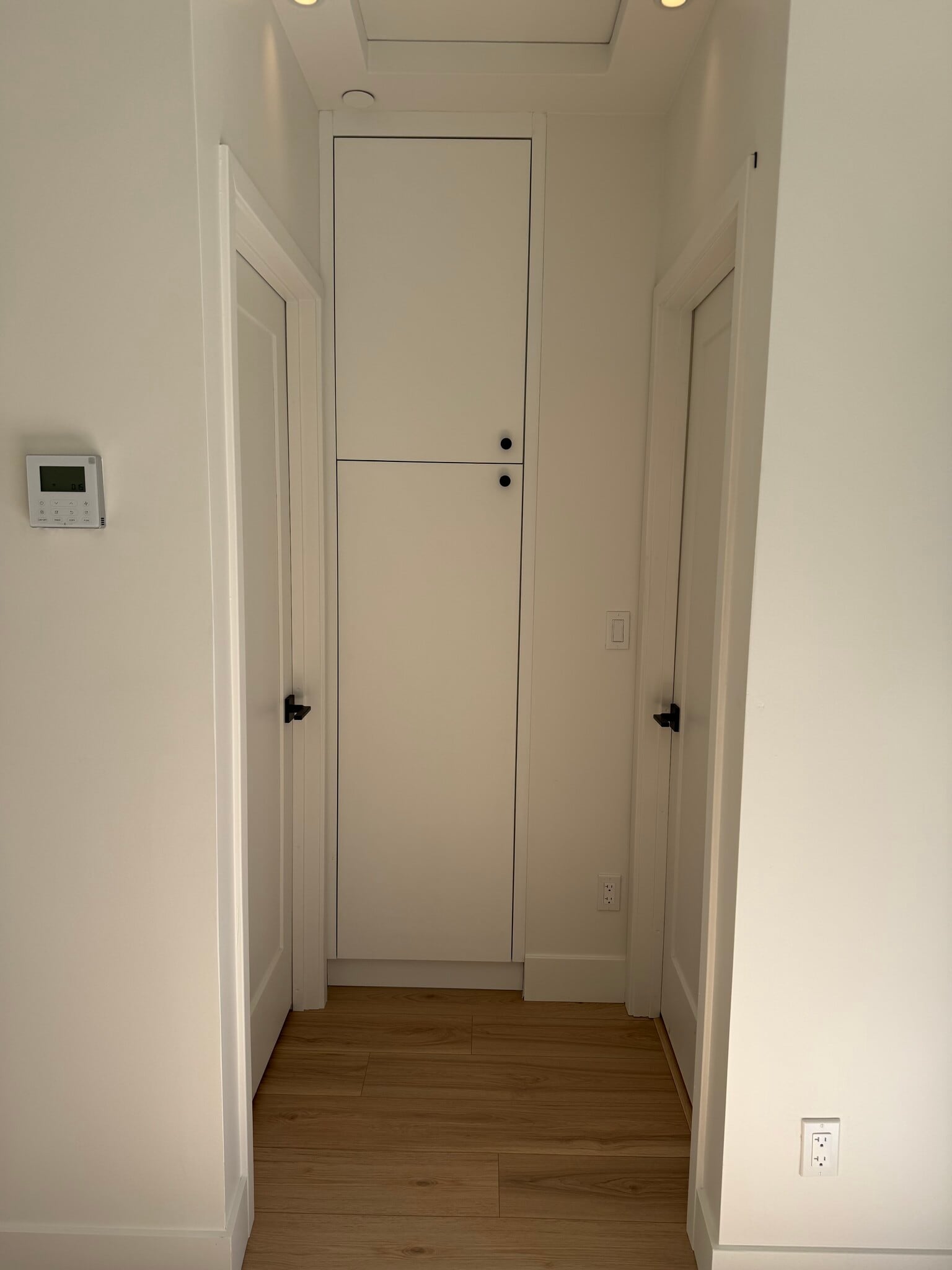 Building Photo - 6641 Glade Ave