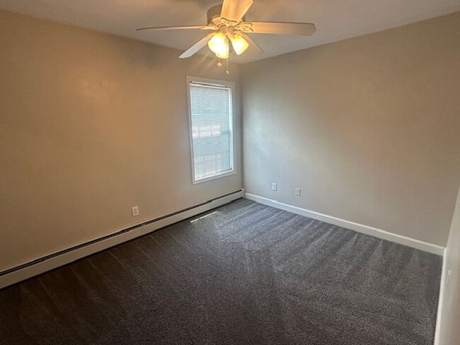 Building Photo - Spacious Home in Belvedere!