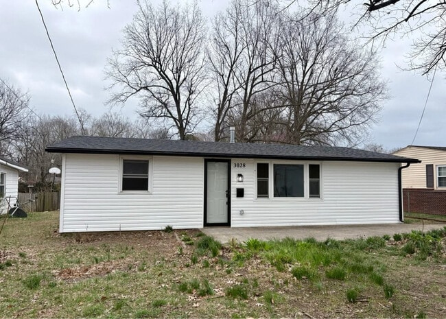 Building Photo - 3028 Virginia St