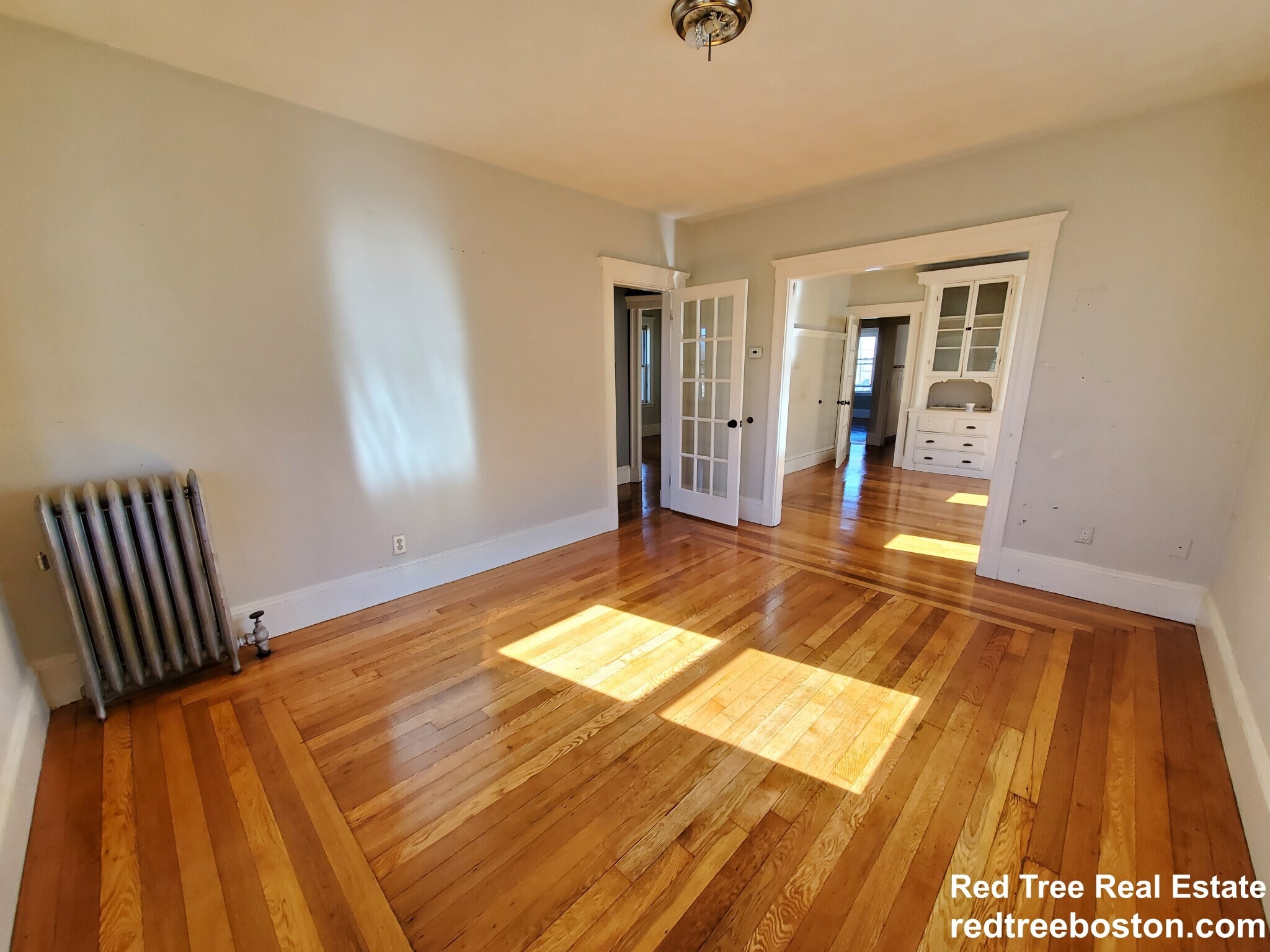 Building Photo - 623 Fellsway