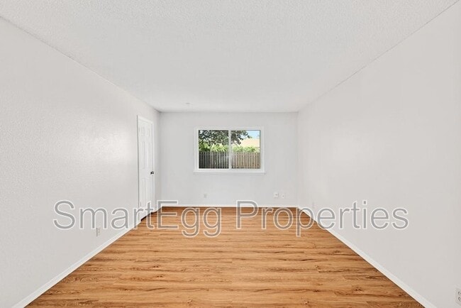 Building Photo - 10703 Onyx Cove