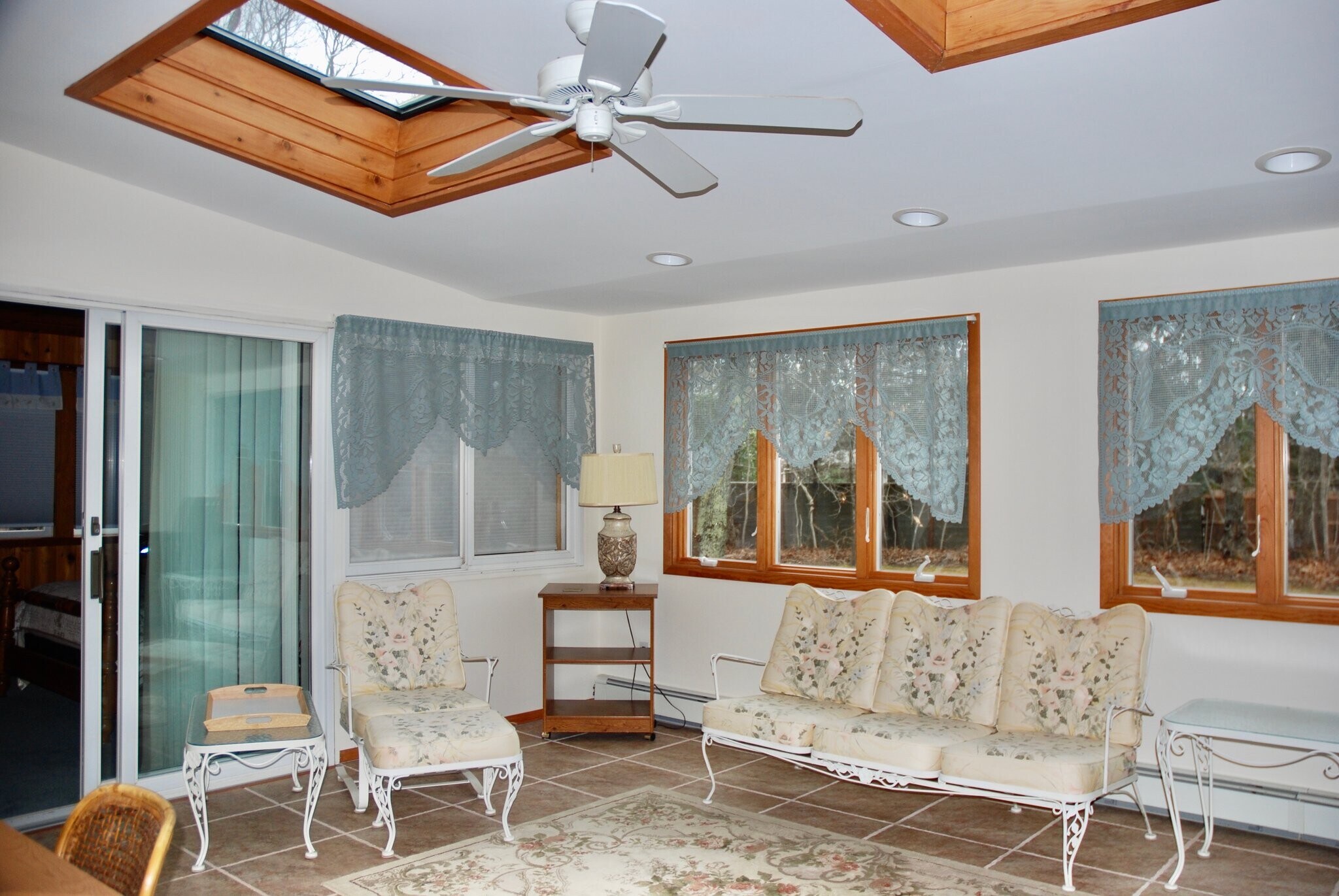 Building Photo - 6 Crab Creek Rd