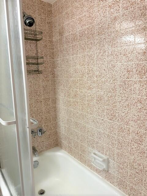 Building Photo - 441 Pine Glen Ln